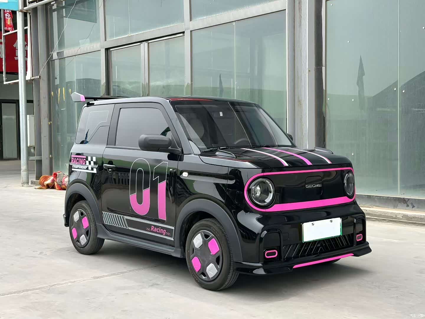 Geely Panda, 2025 3