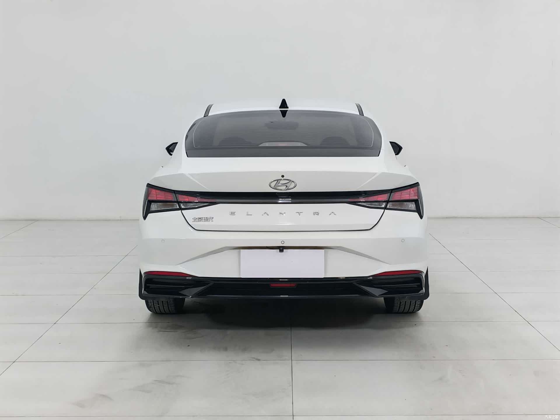 Hyundai Elantra, 2021 6