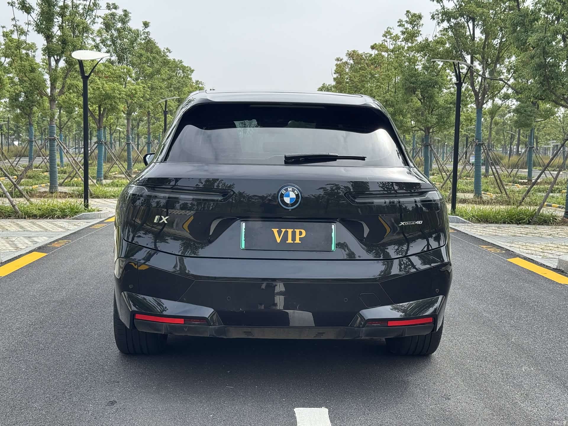 BMW iX, 2022 все фото