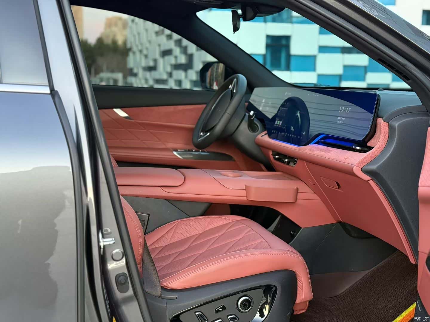Changan CS75, 2025 4