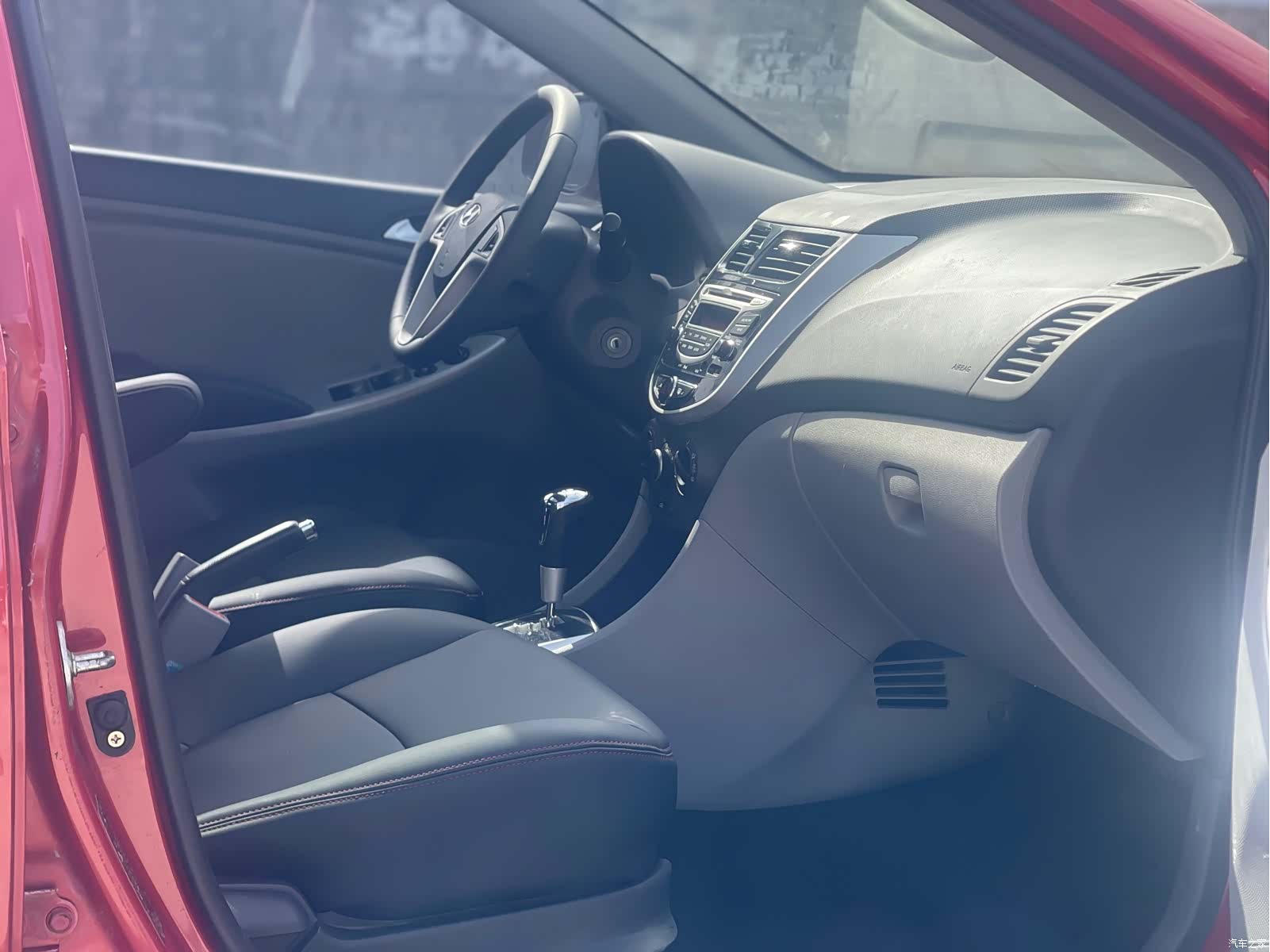 Hyundai GL, 2013 9
