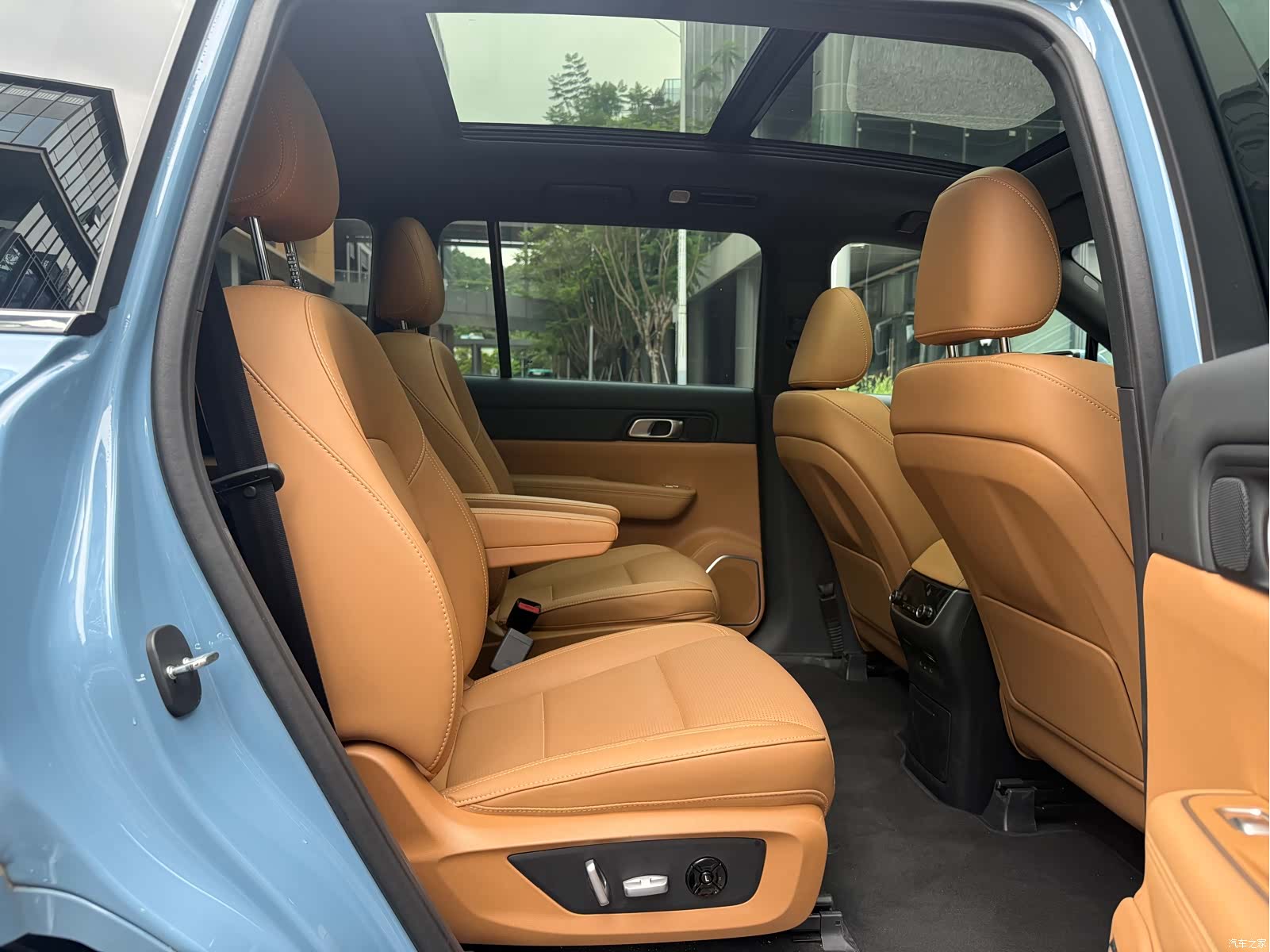 Li Auto ONE, 2022 15