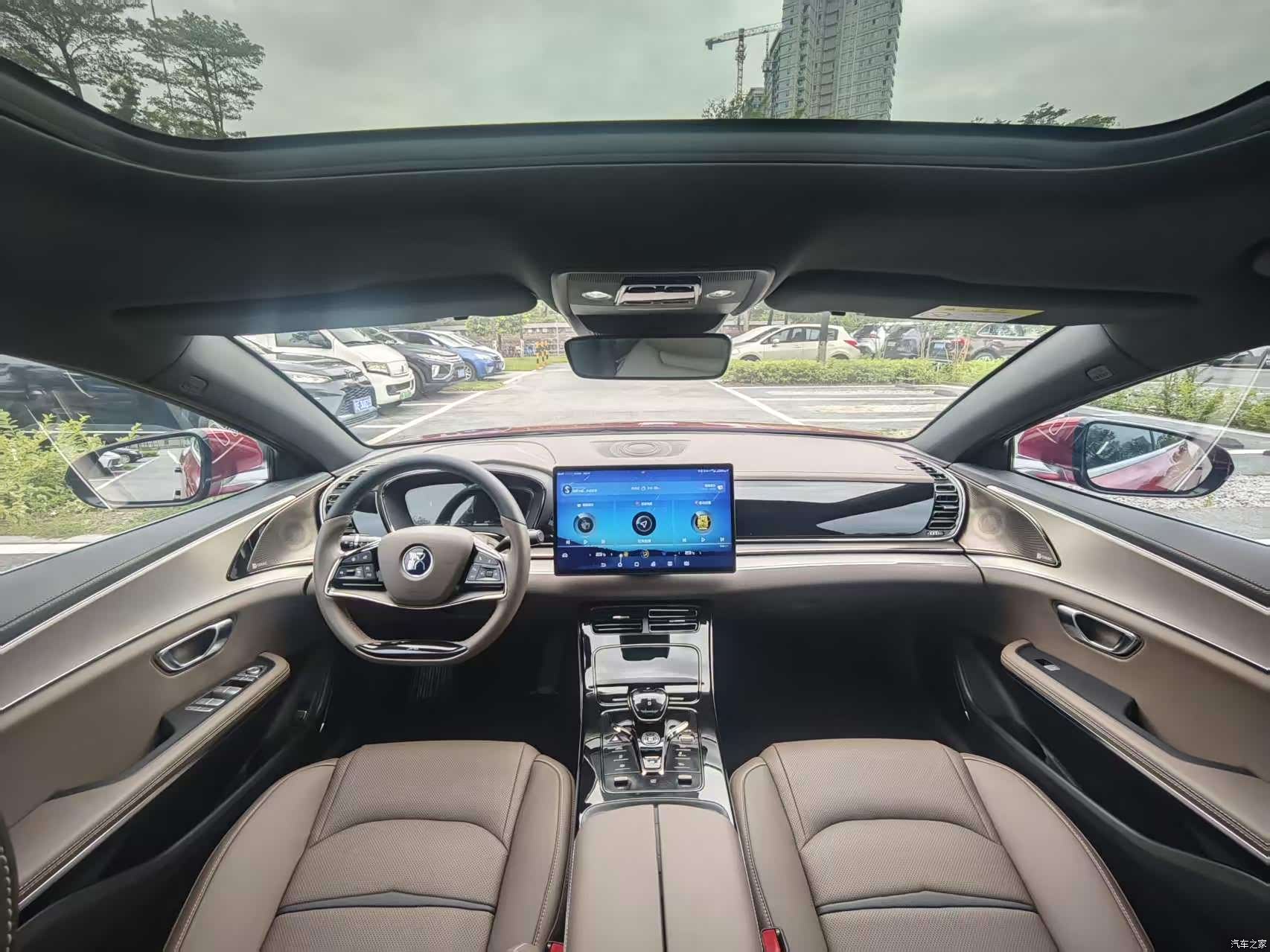 BYD Han, 2021 9
