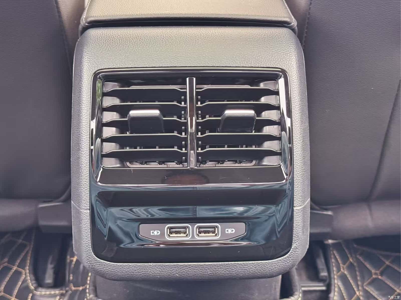 Volkswagen Sagitar, 2021 15
