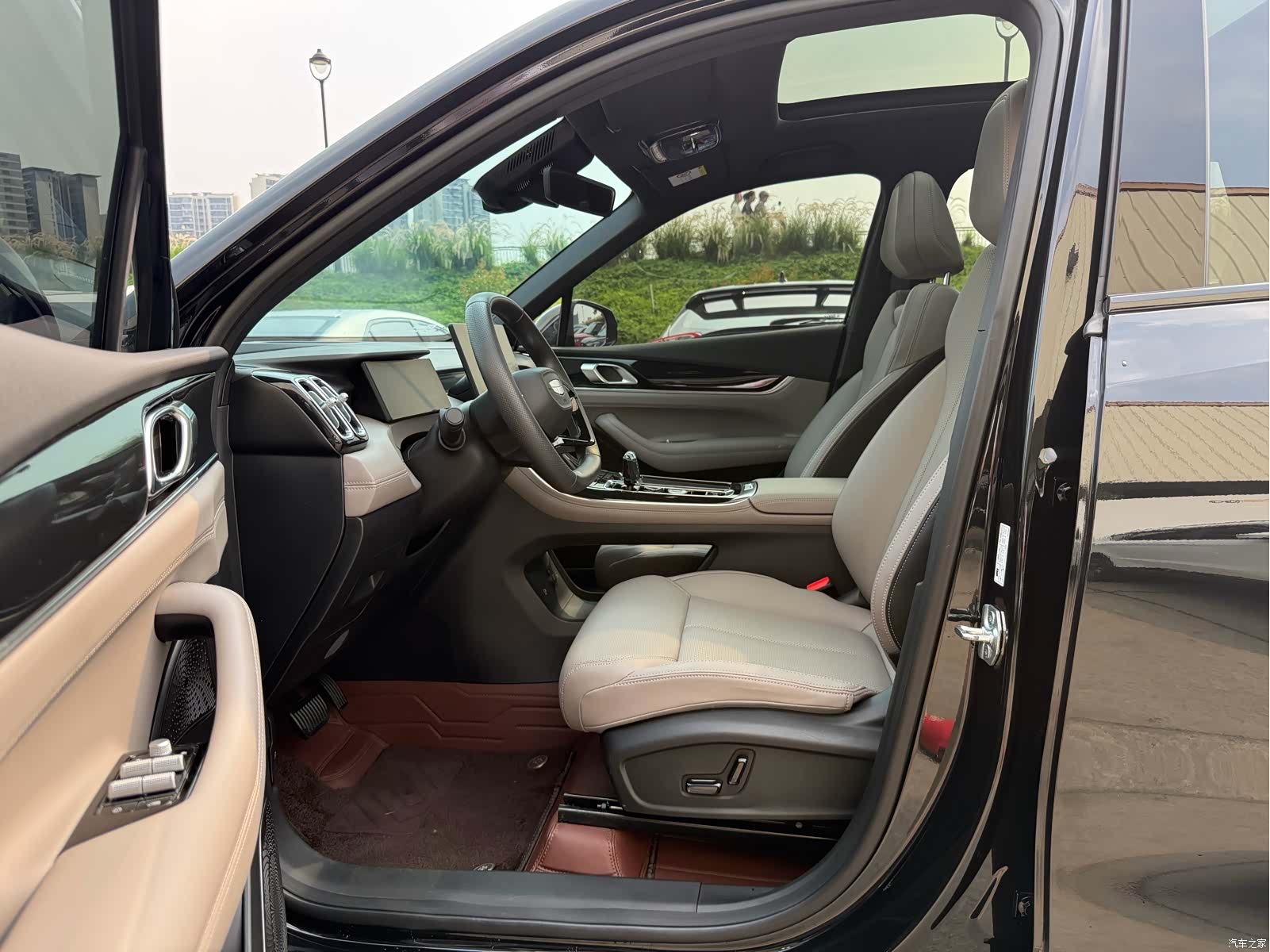 Geely Boyue, 2025 6
