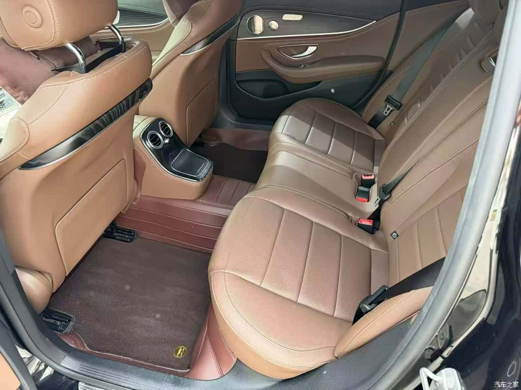 Mercedes-Benz E-Class, 2021 17