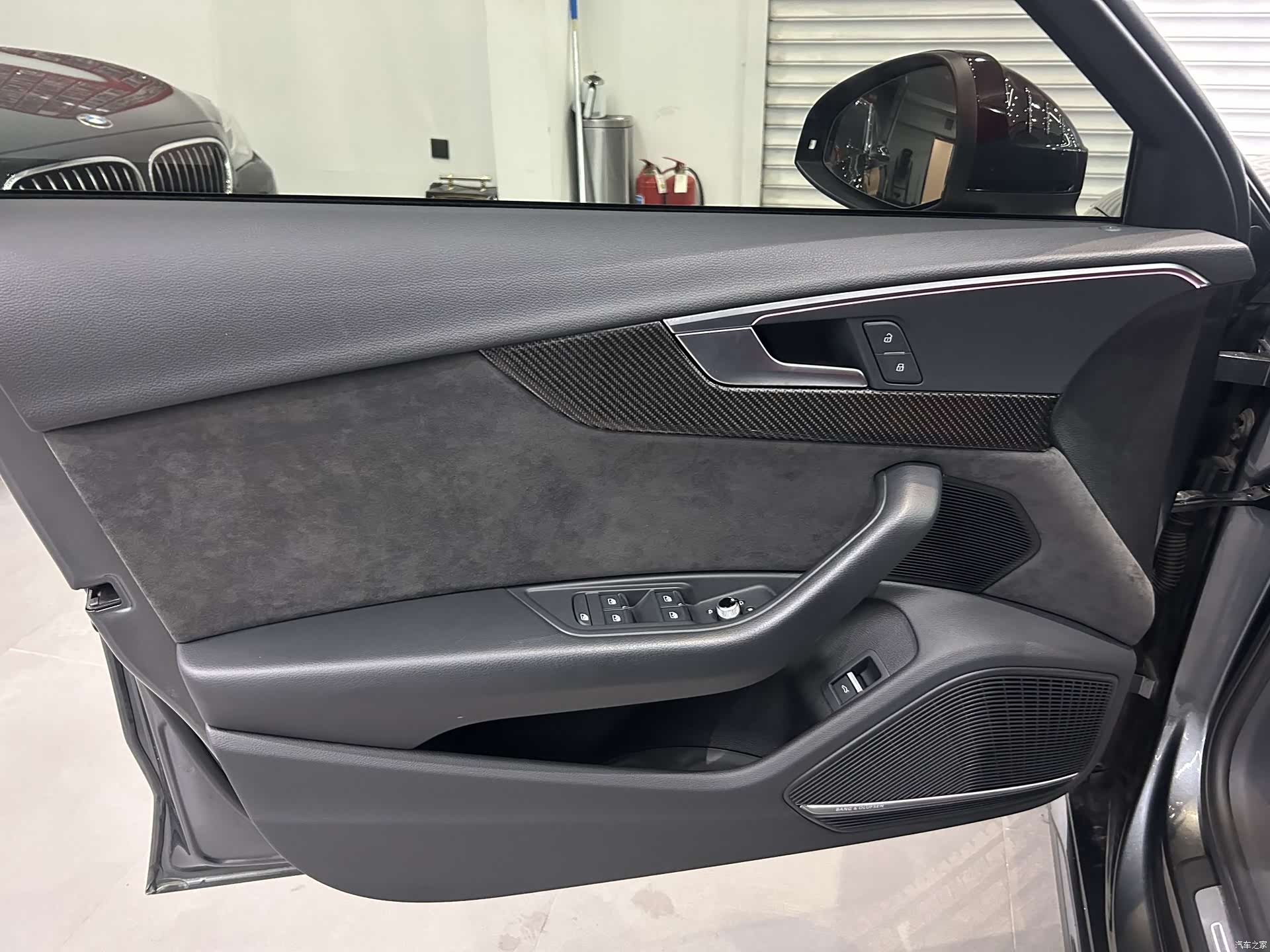 Audi A4L, 2020 7