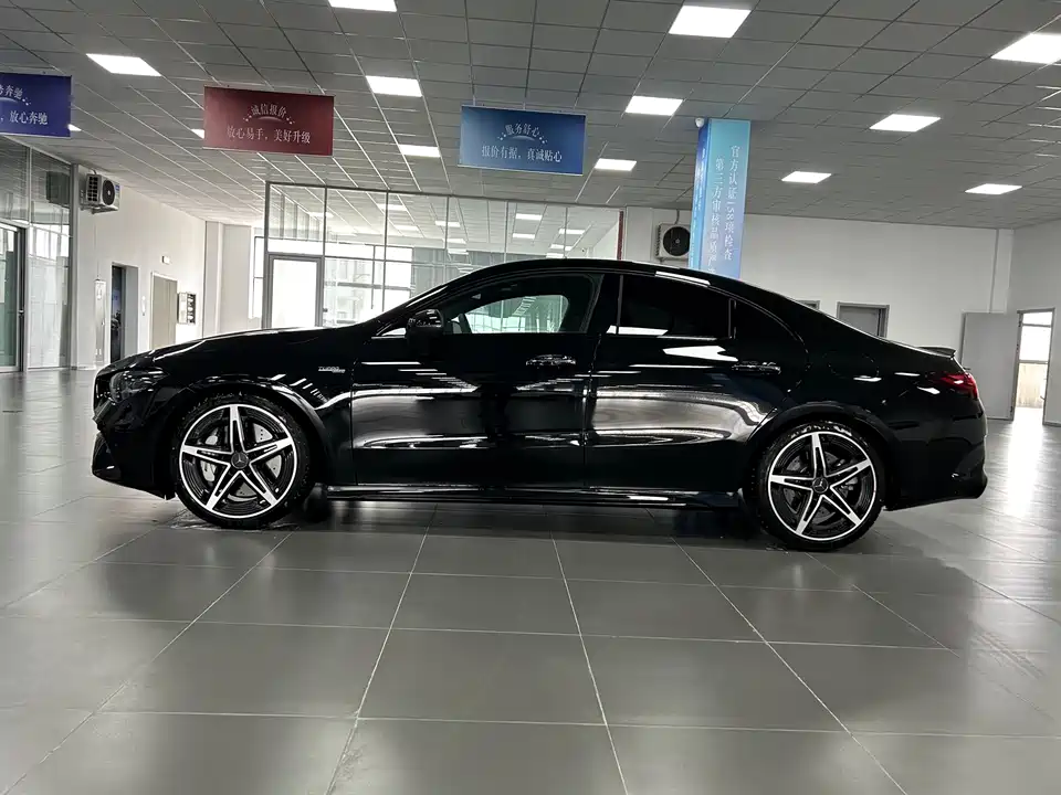 Mercedes-Benz CLA AMG