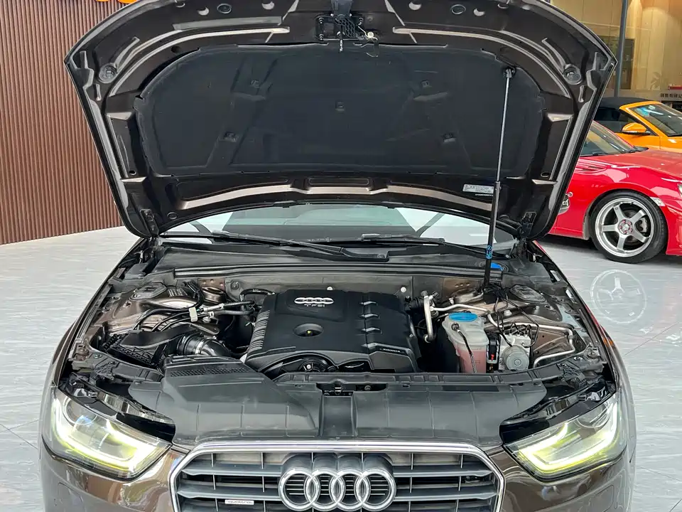Audi A4L