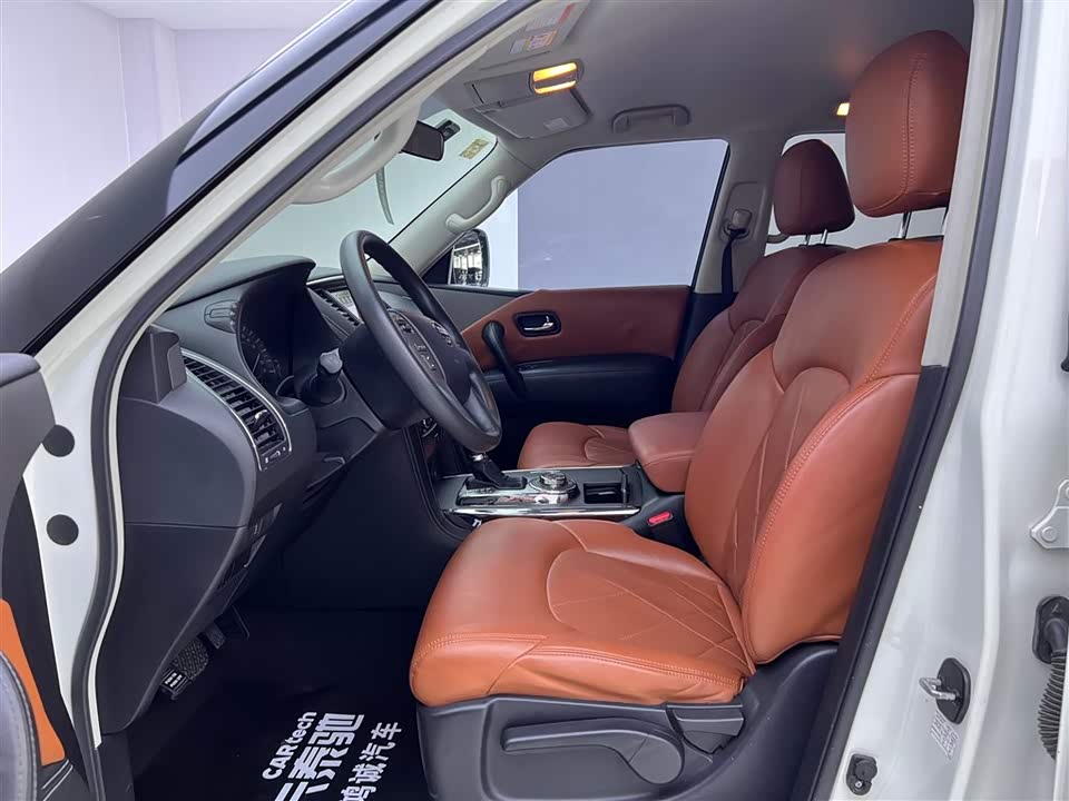 Nissan Toure