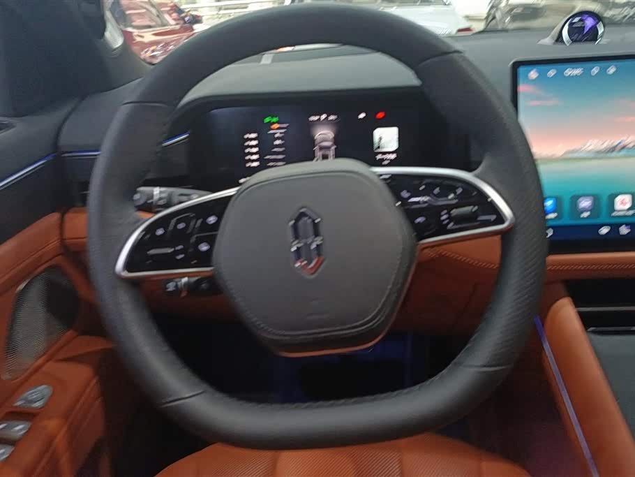 AITO Ask the world M7