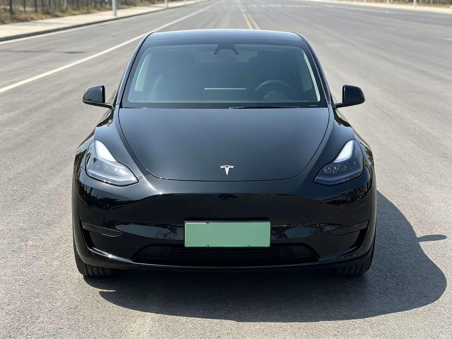 Tesla Model Y, 2021 10