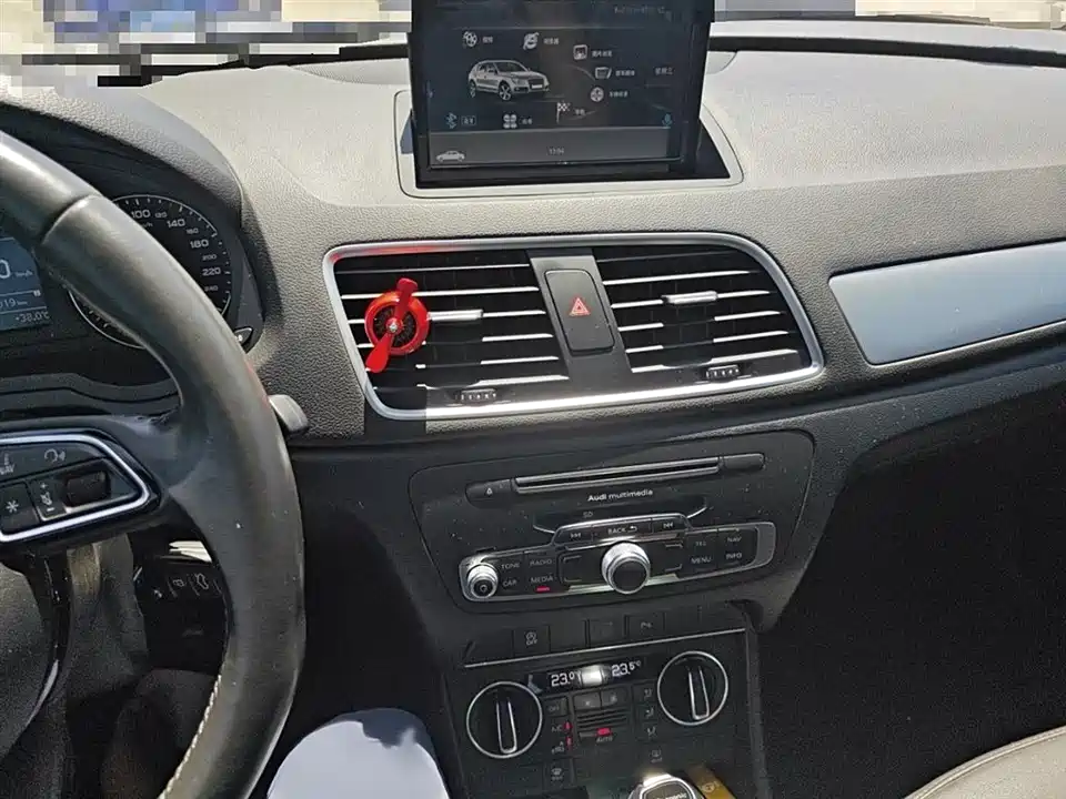 Audi Q3 Audi Q3