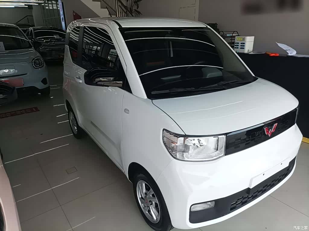 Wuling MINIEV, 2021 4