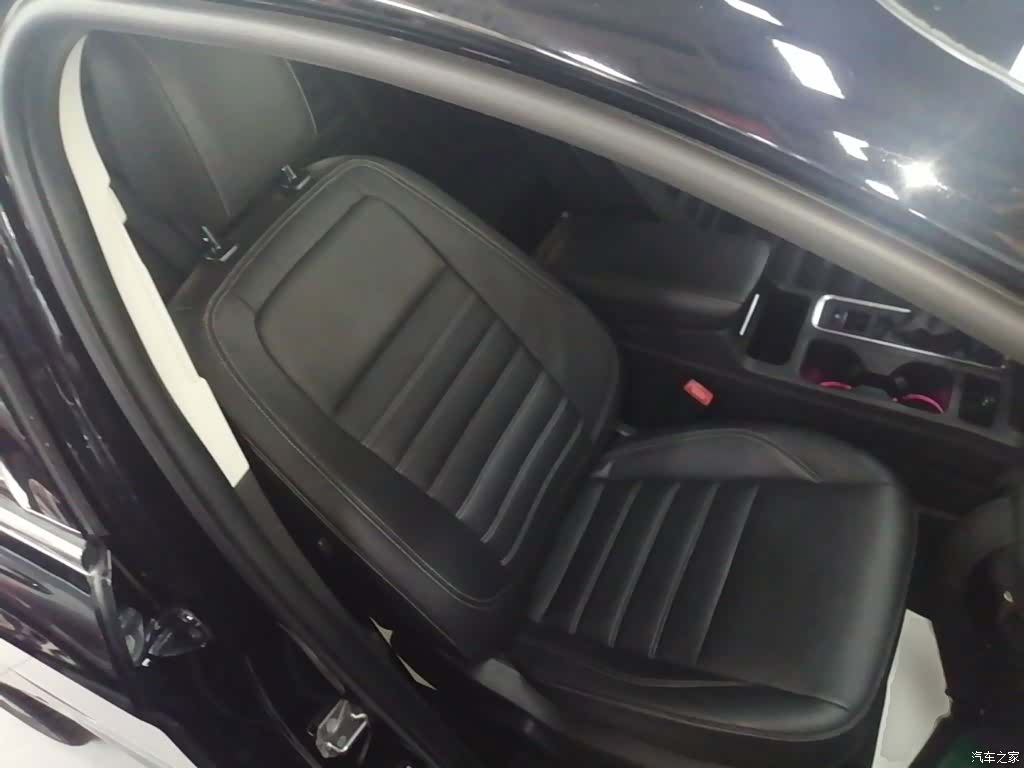 Ford Kuga, 2017 25