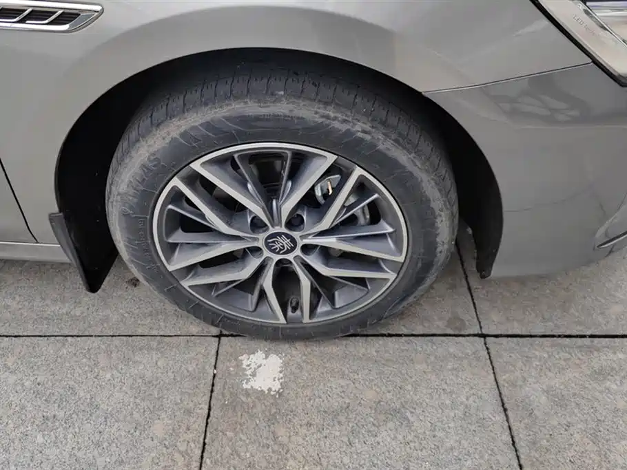 BYD Qin Yuan