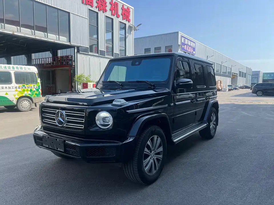 Mercedes-Benz G-class