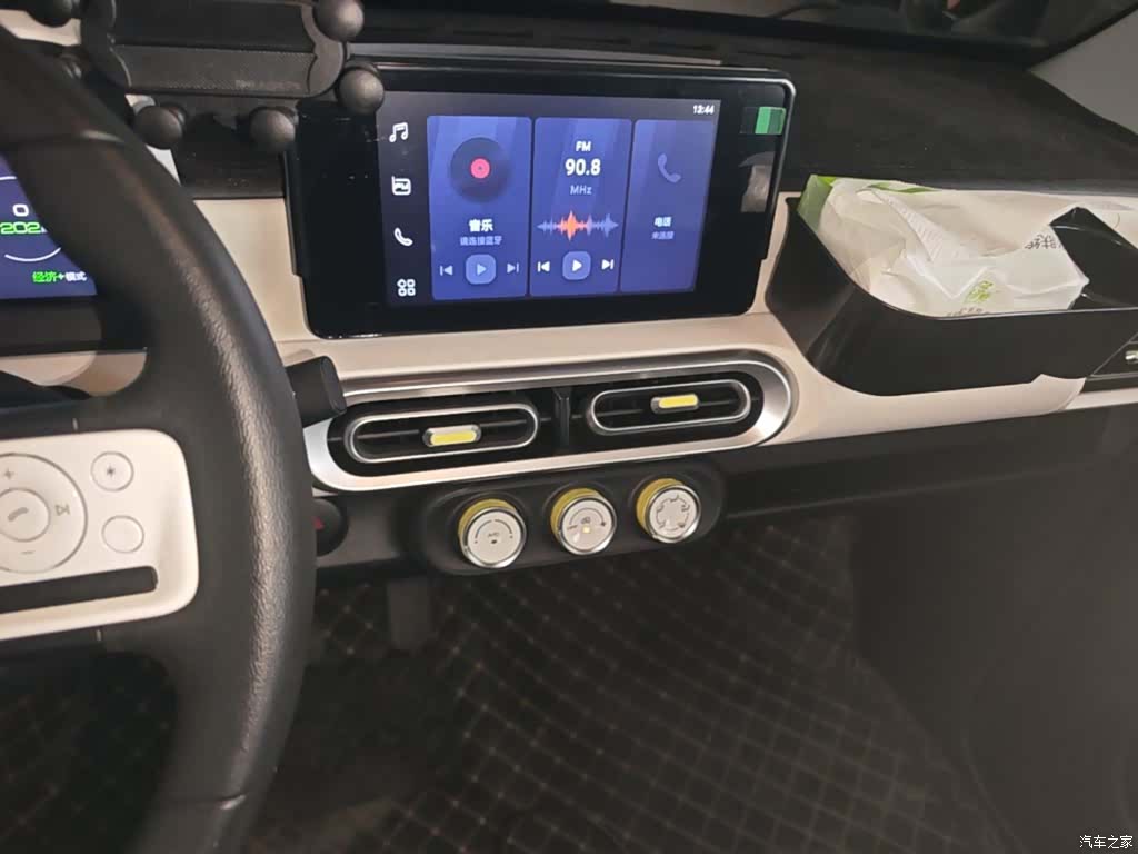Wuling MINIEV, 2024 13