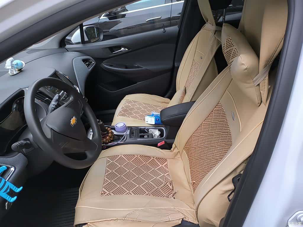Chevrolet 320, 2017 8