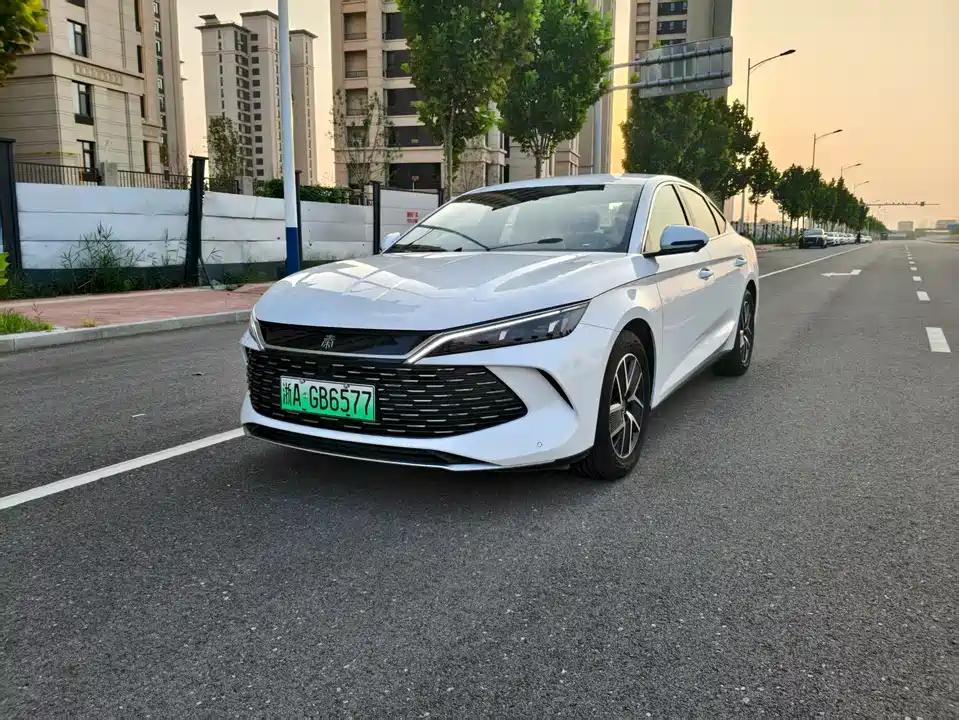 BYD Qin L