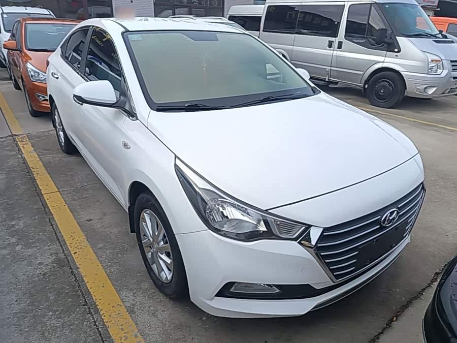 Hyundai Accent 2017, фото 3