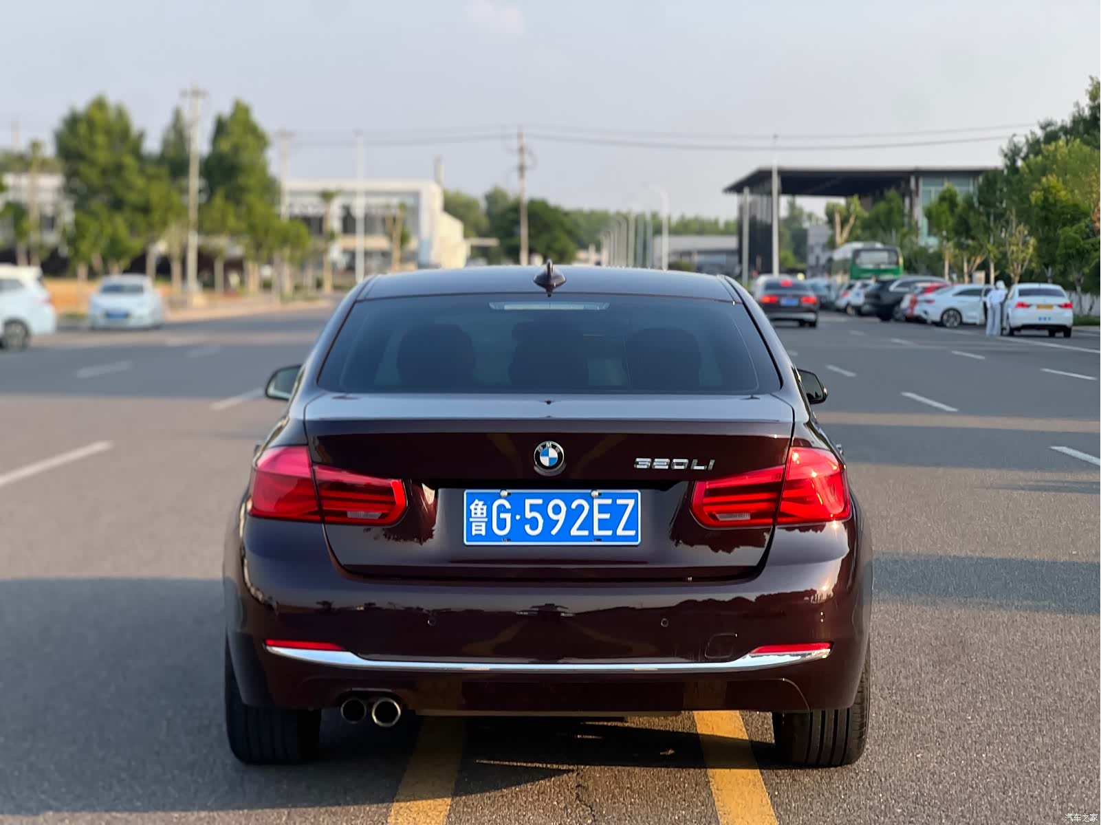 BMW 3 Series, 2017 все фото