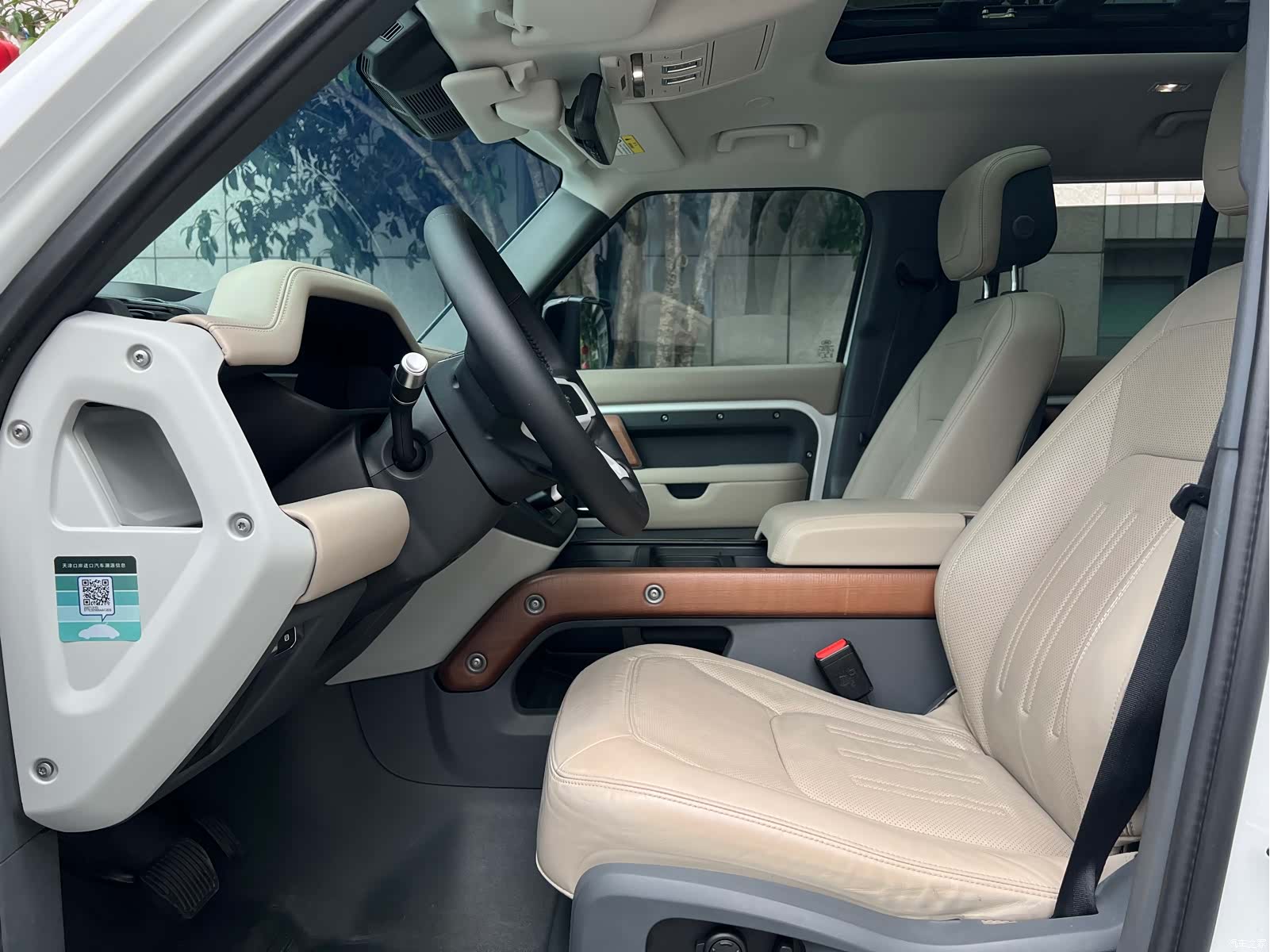 Land Rover Defender, 2020 все фото