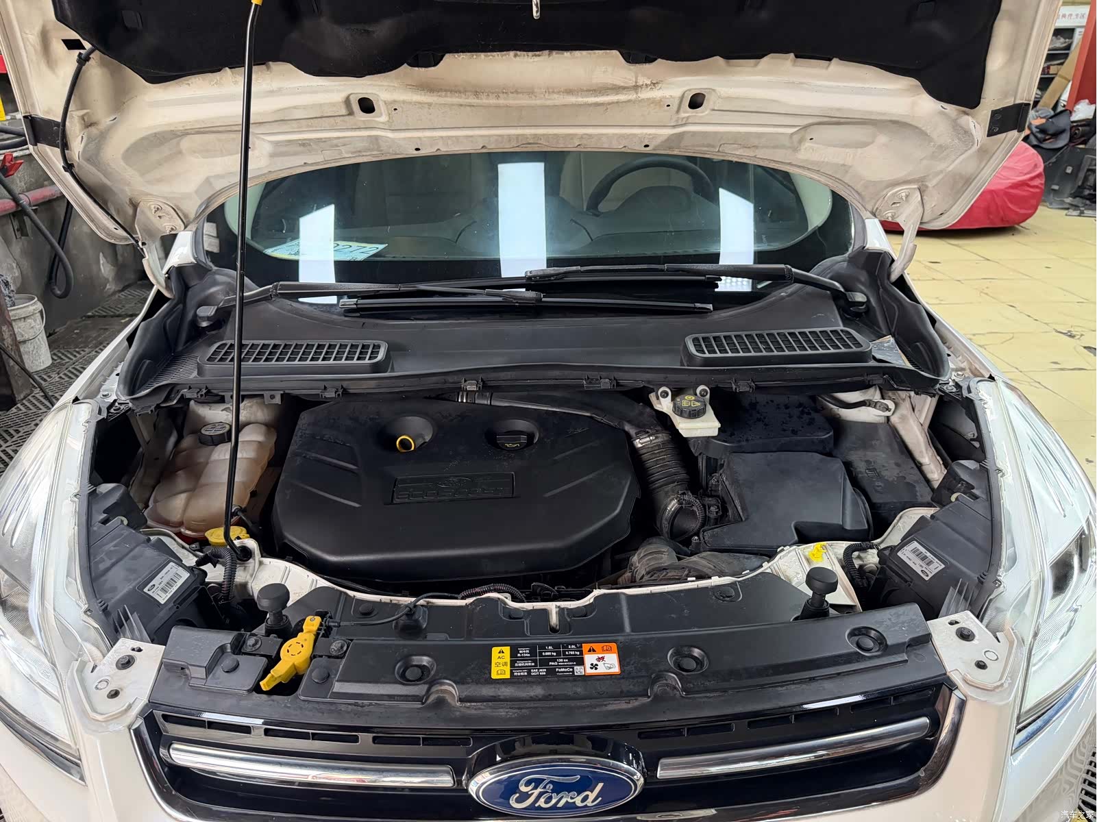 Ford Kuga, 2013 33