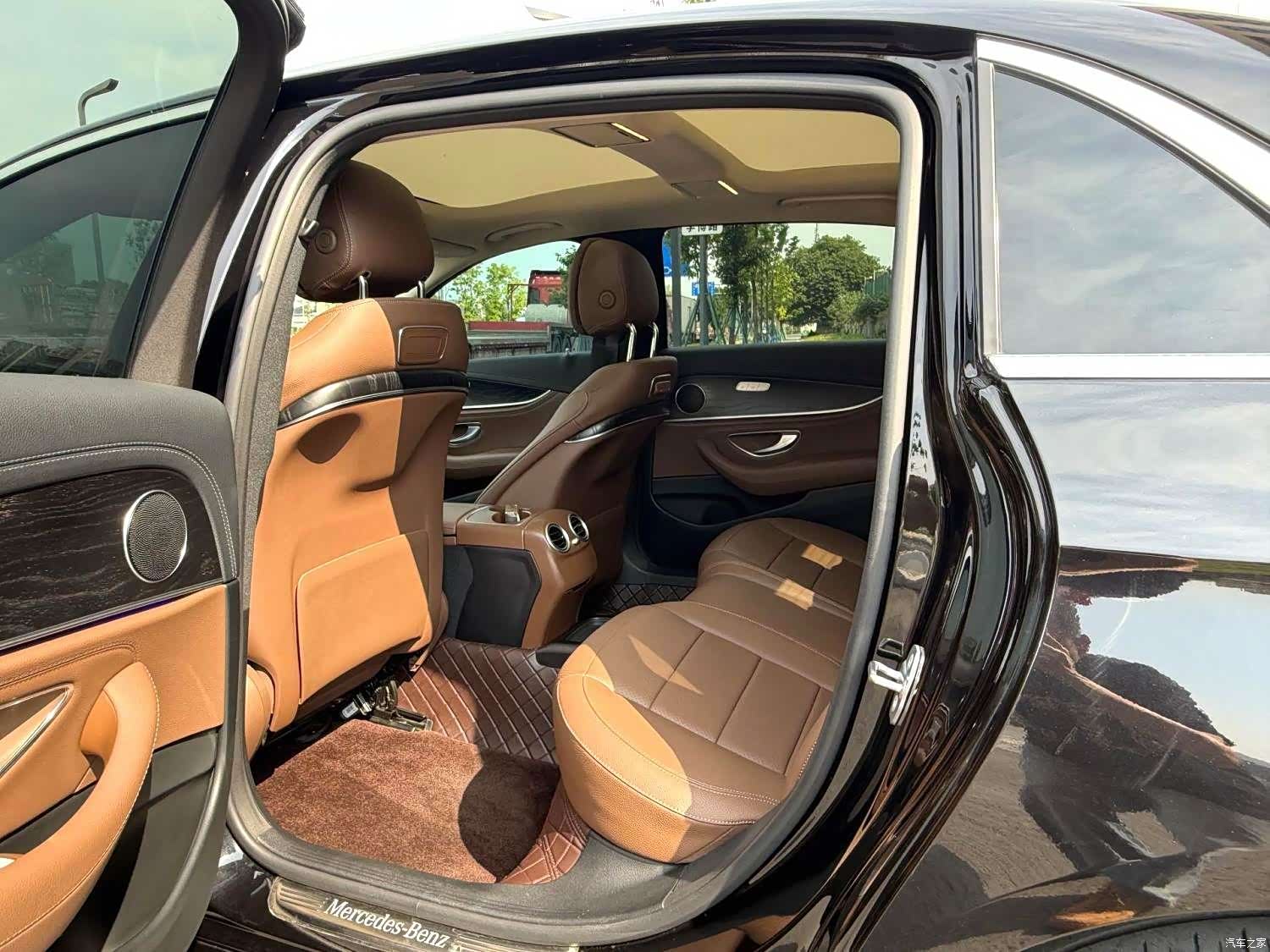Mercedes-Benz E-Class, 2018 8