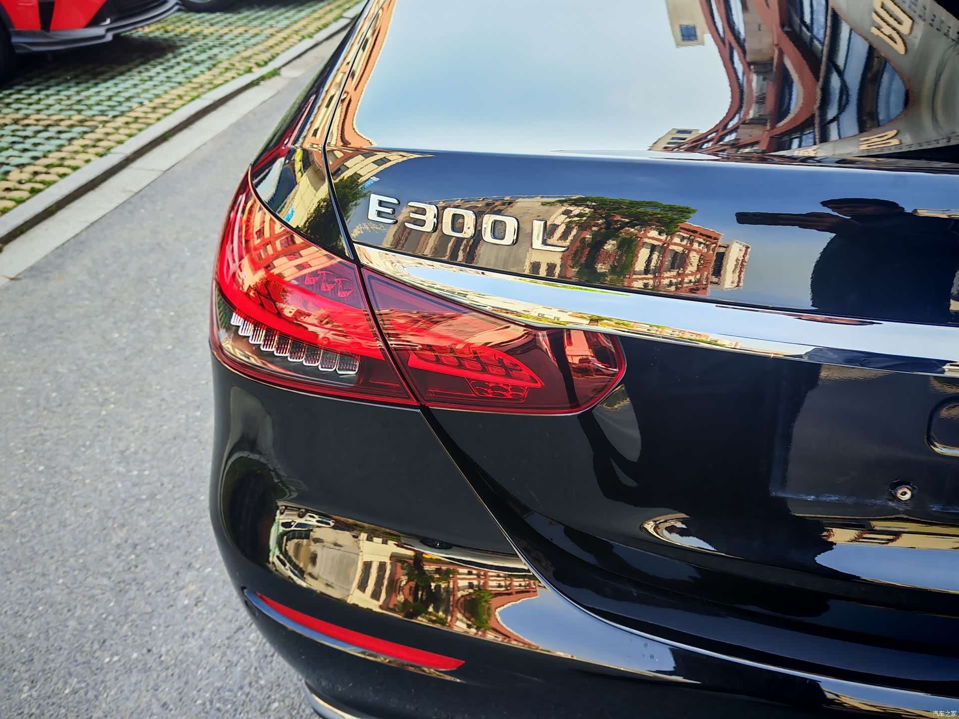 Mercedes-Benz E-Class, 2022 11