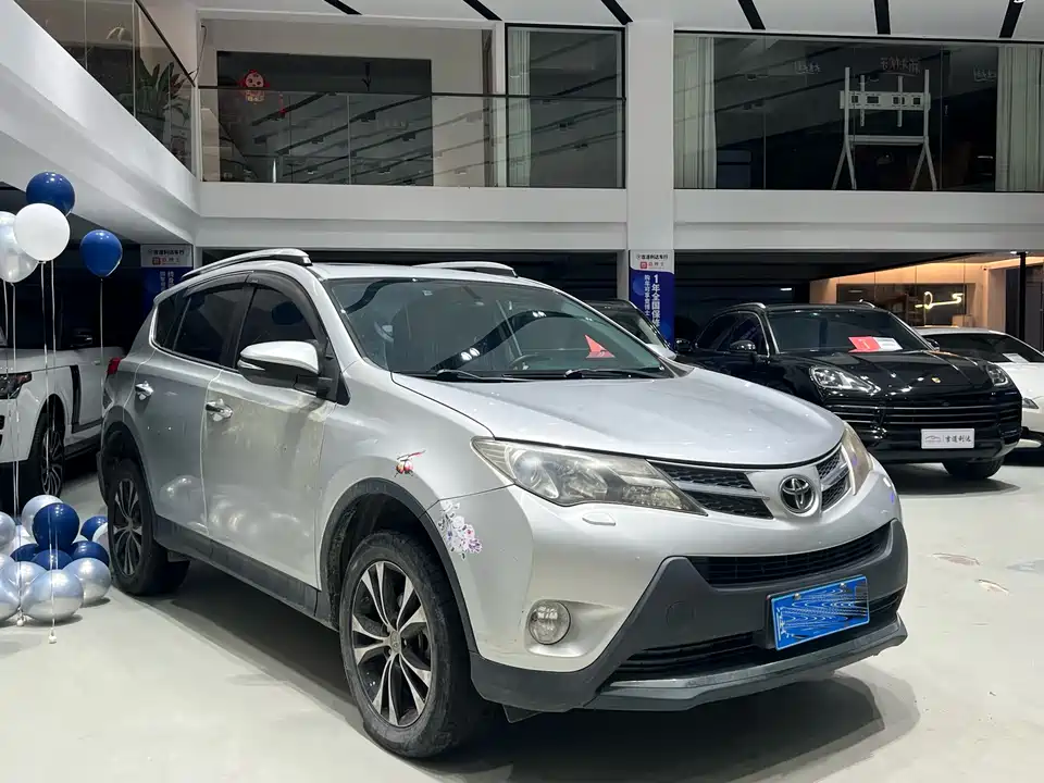Toyota RAV4 Rongfang