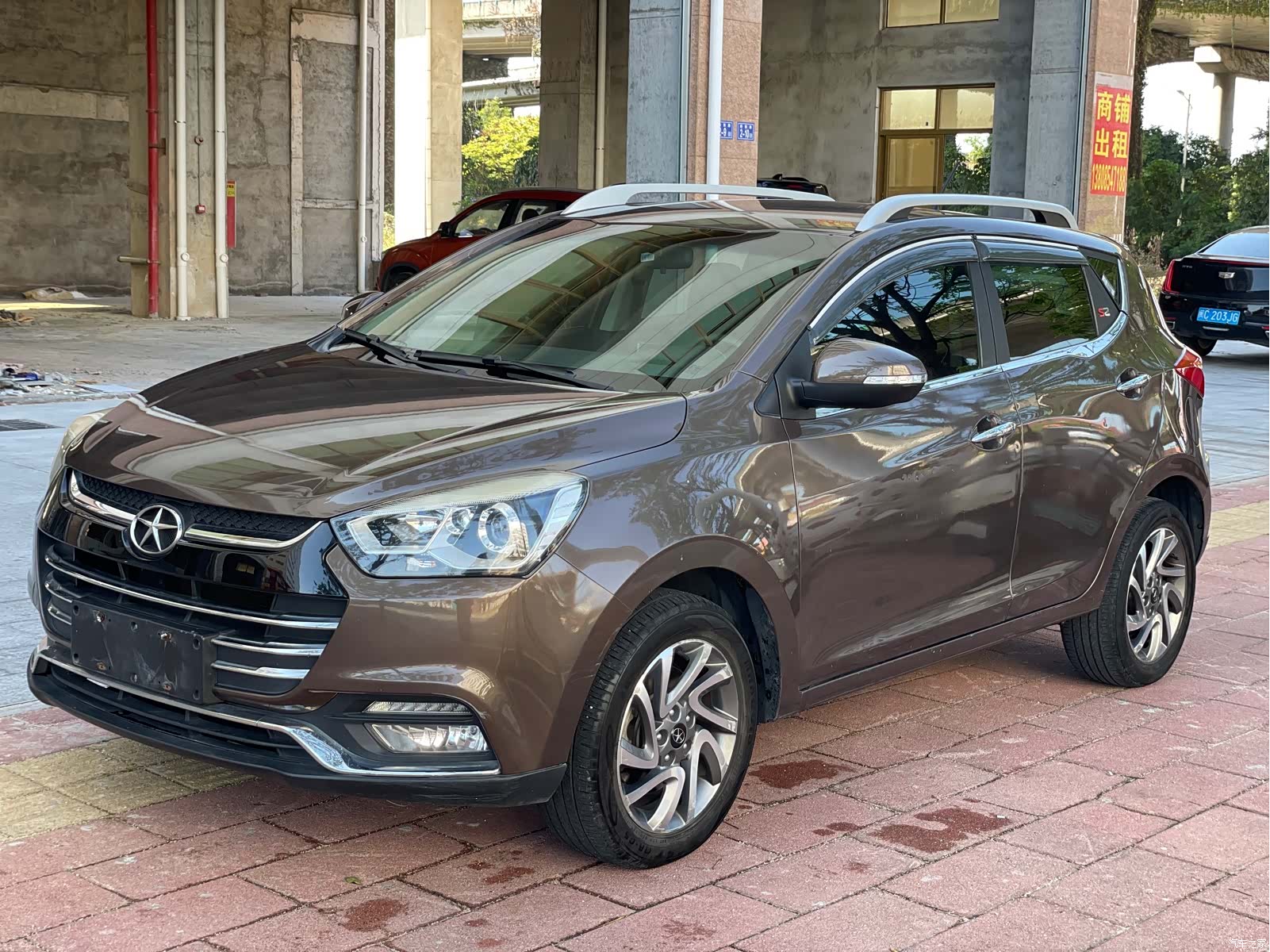 JAC S2, 2015 1