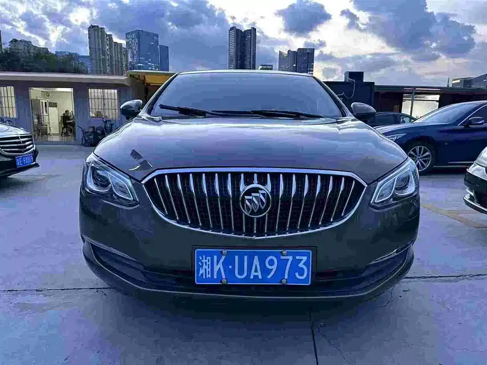 Buick Yinglang