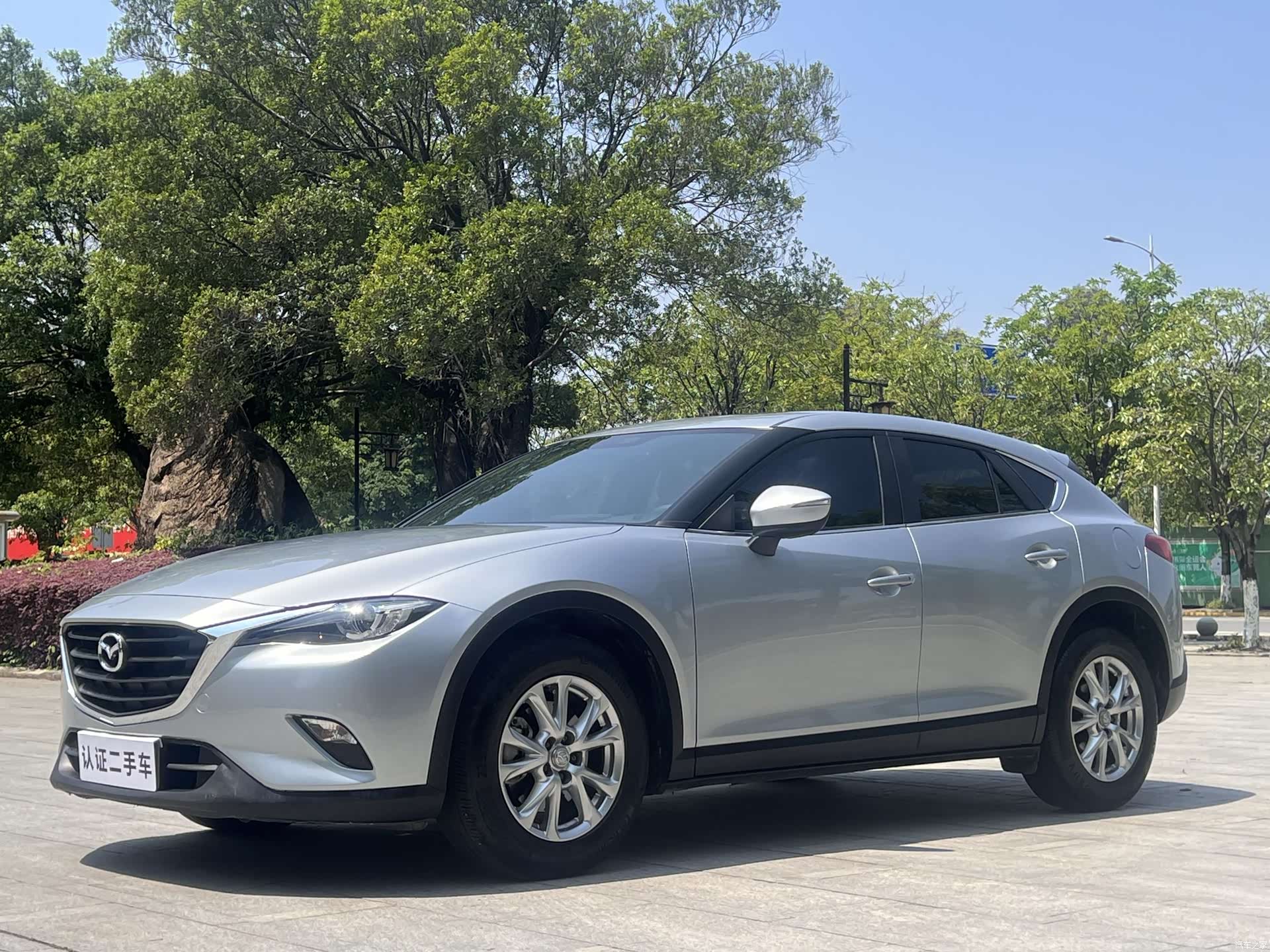Mazda CX-4, 2017 1