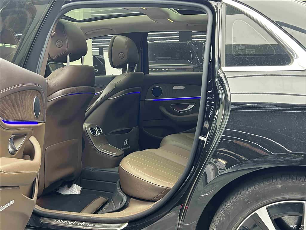 Mercedes-Benz E-Class, 2023 7