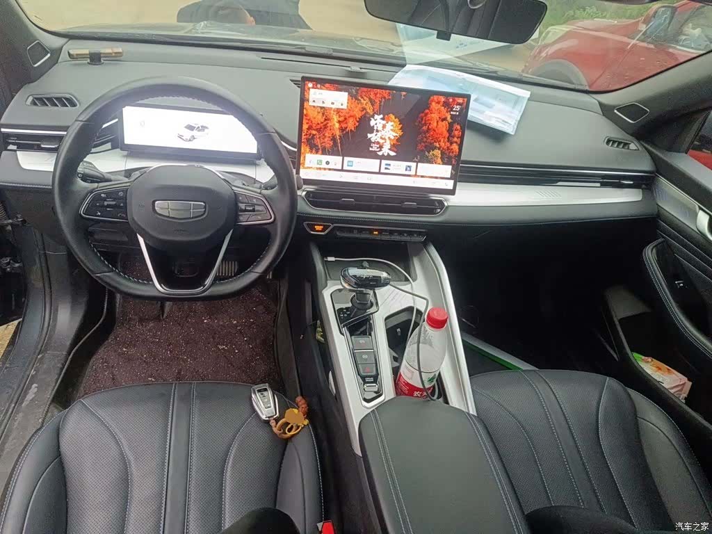Geely Preface, 2025 10