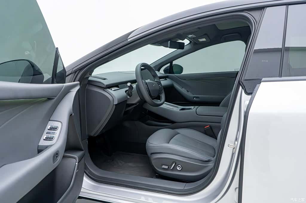Xpeng P7, 2026 14