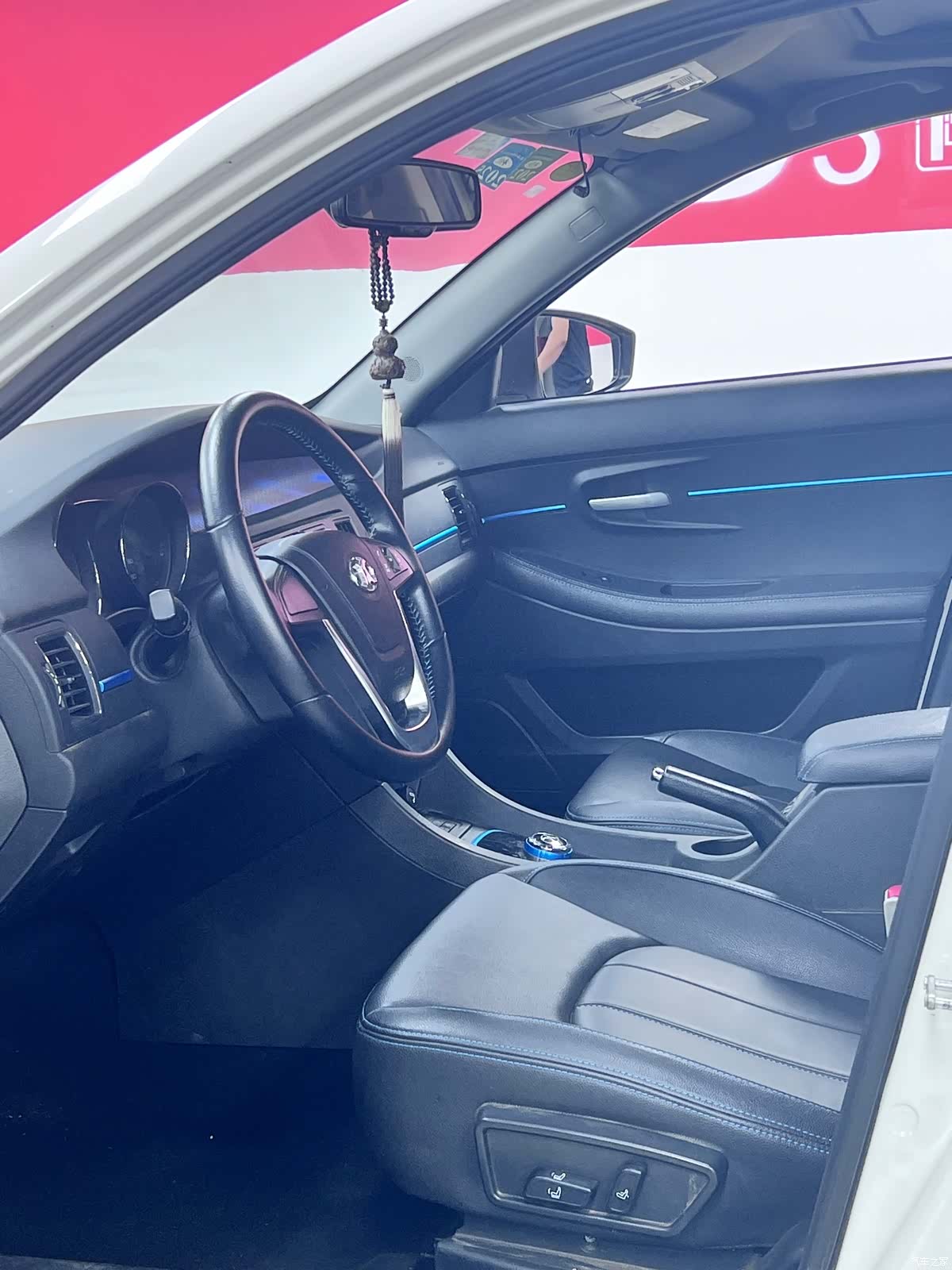 BAIC EU400, 2017 7