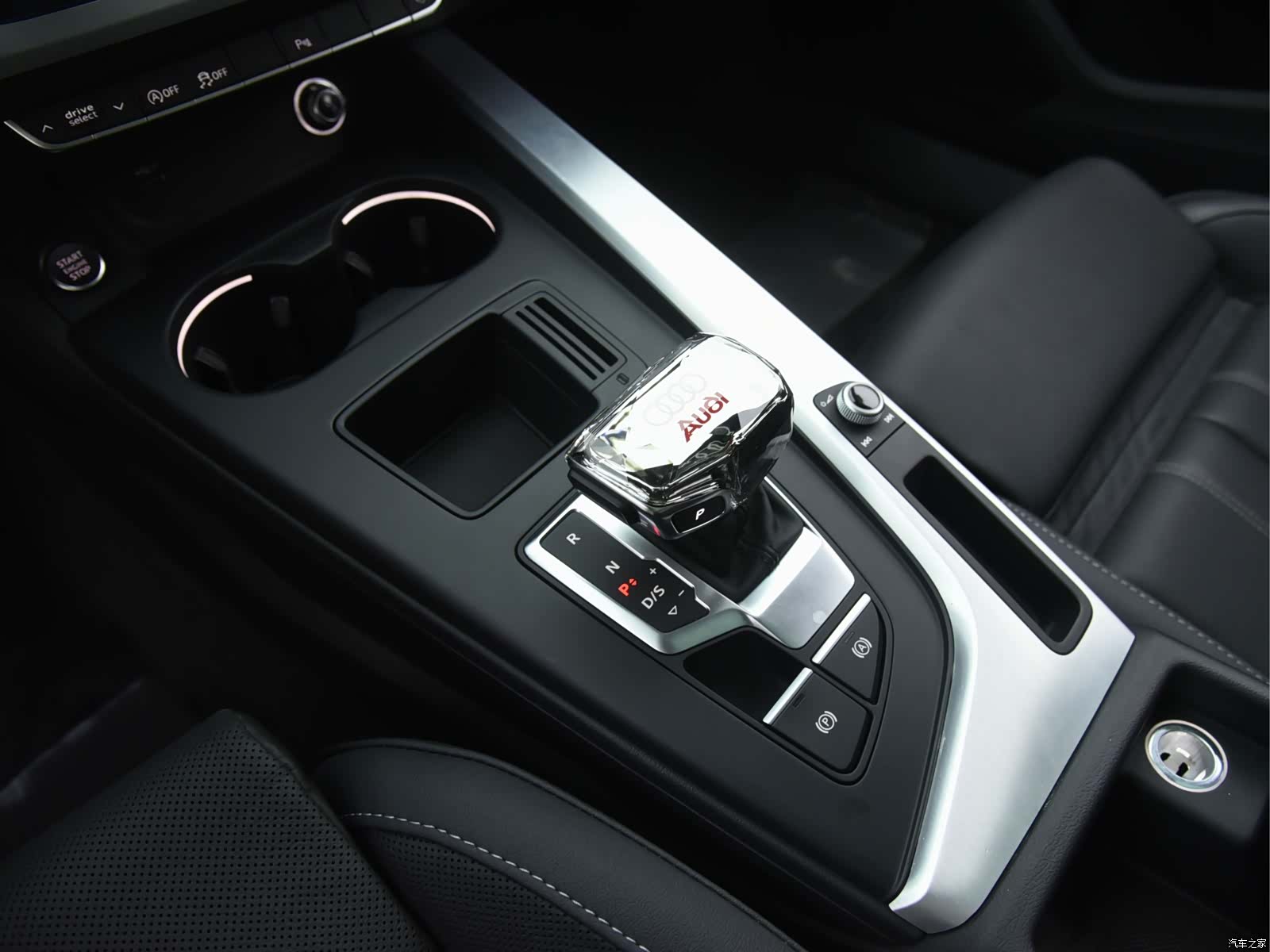 Audi A4L, 2024 10