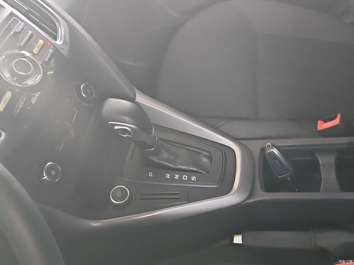 Ford Focus, 2017 14