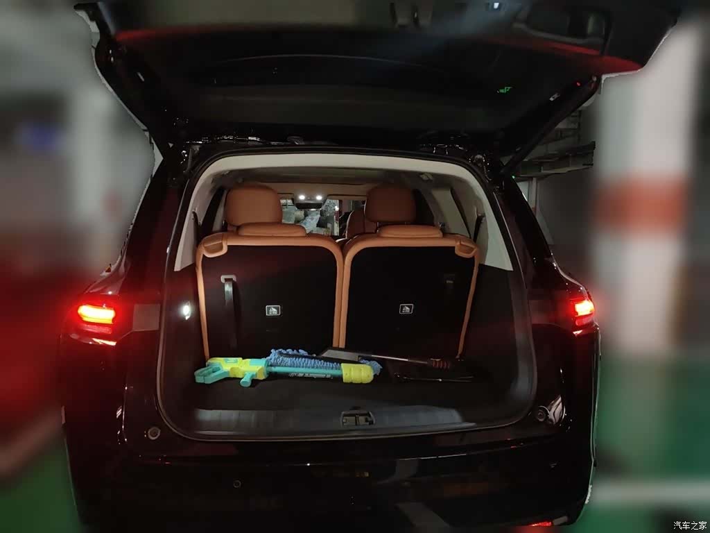Leapmotor C16, 2024 15