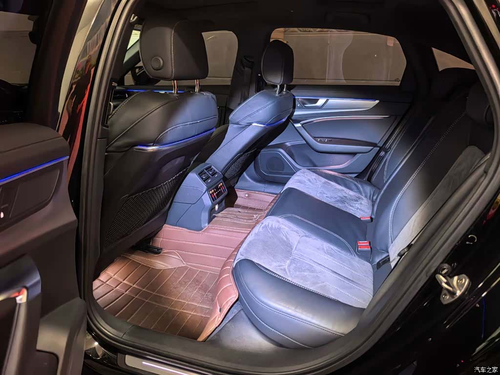 Audi A6L, 2021 7