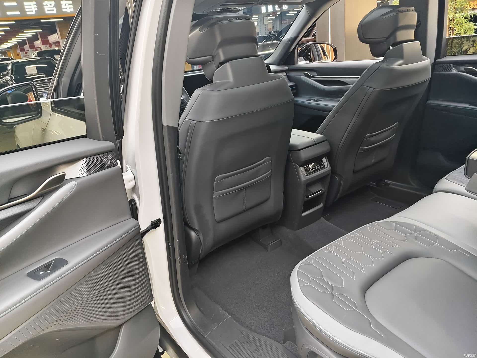 Ford Edge L, 2024 все фото