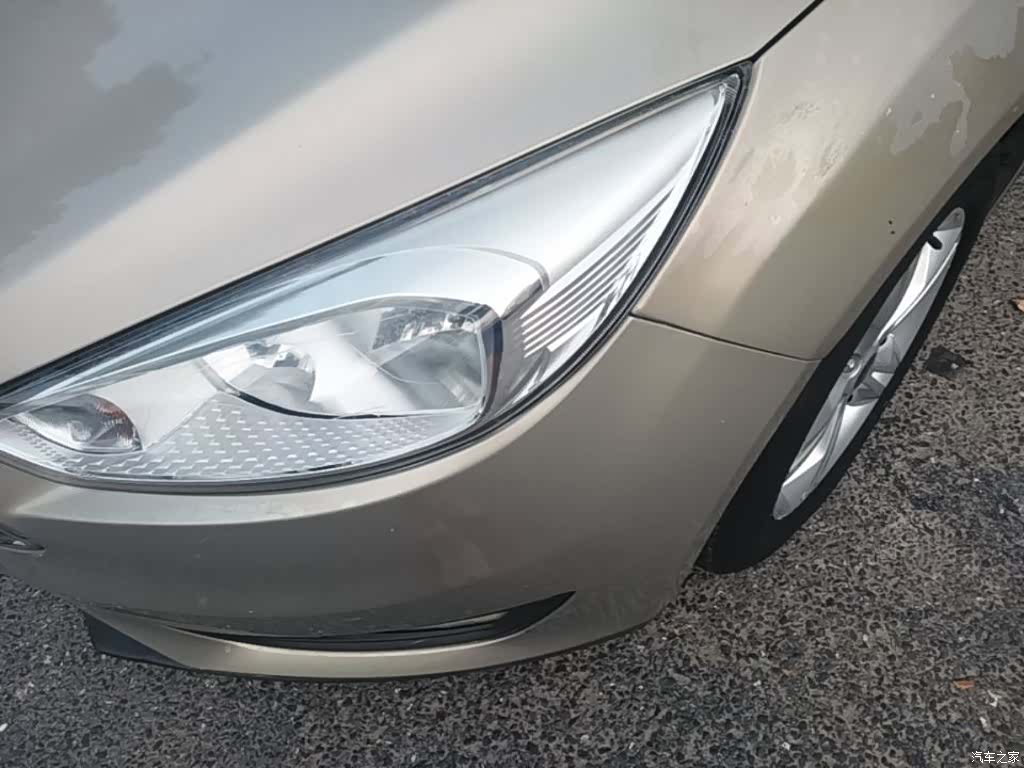 Ford Focus, 2015 18