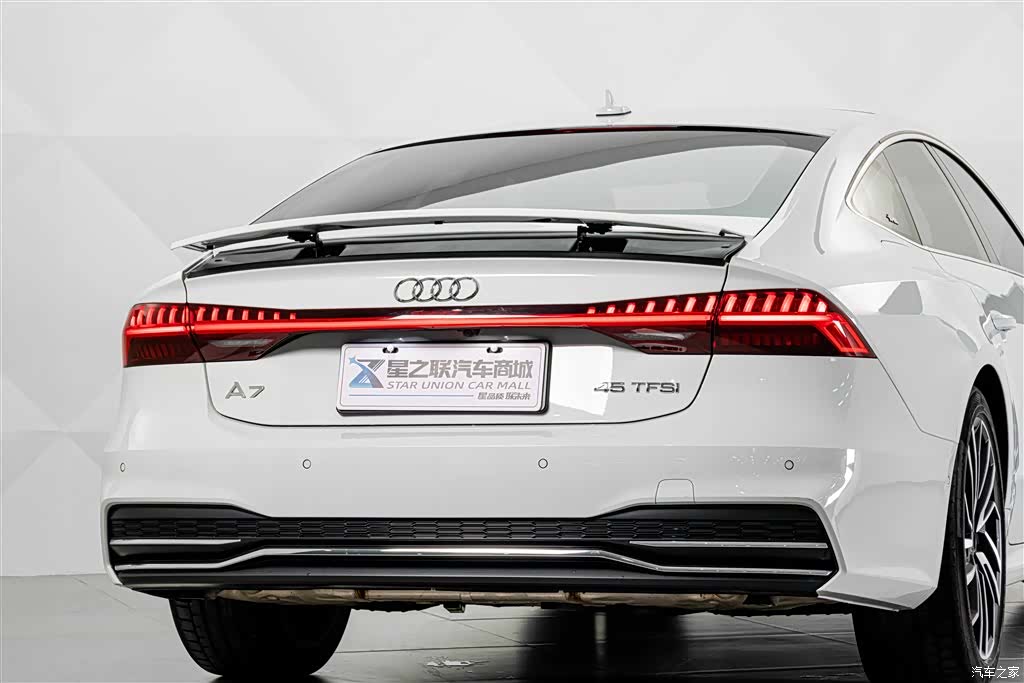 Audi A7, 2025 7
