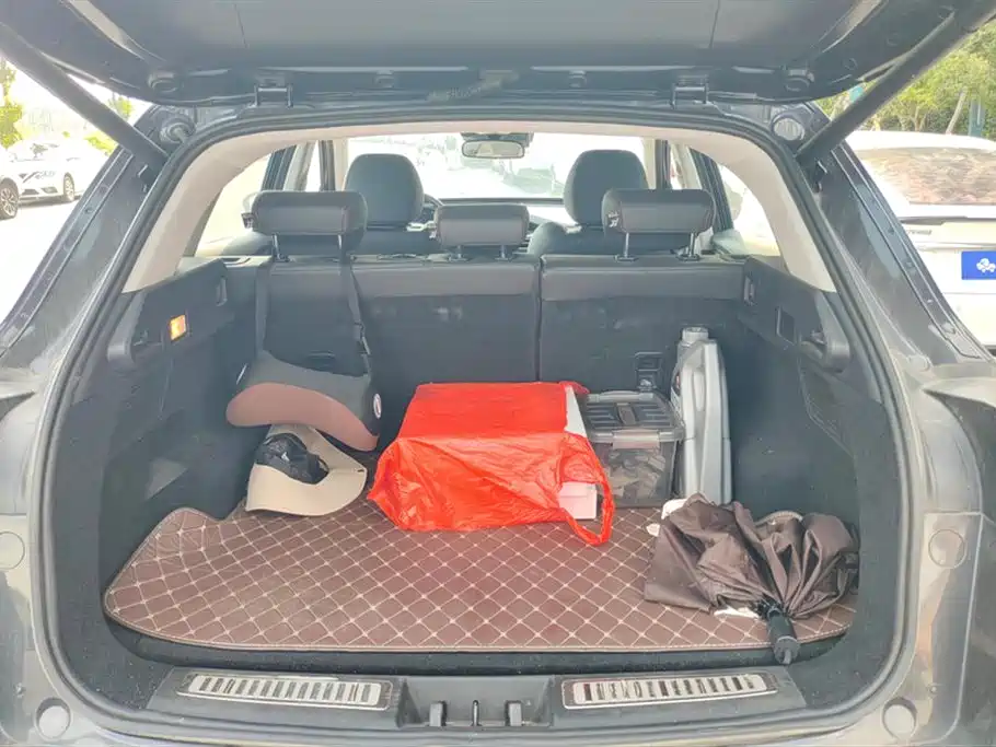 Exeed Chasing the wind