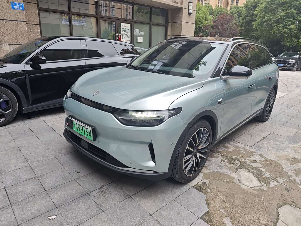 Leapmotor C11