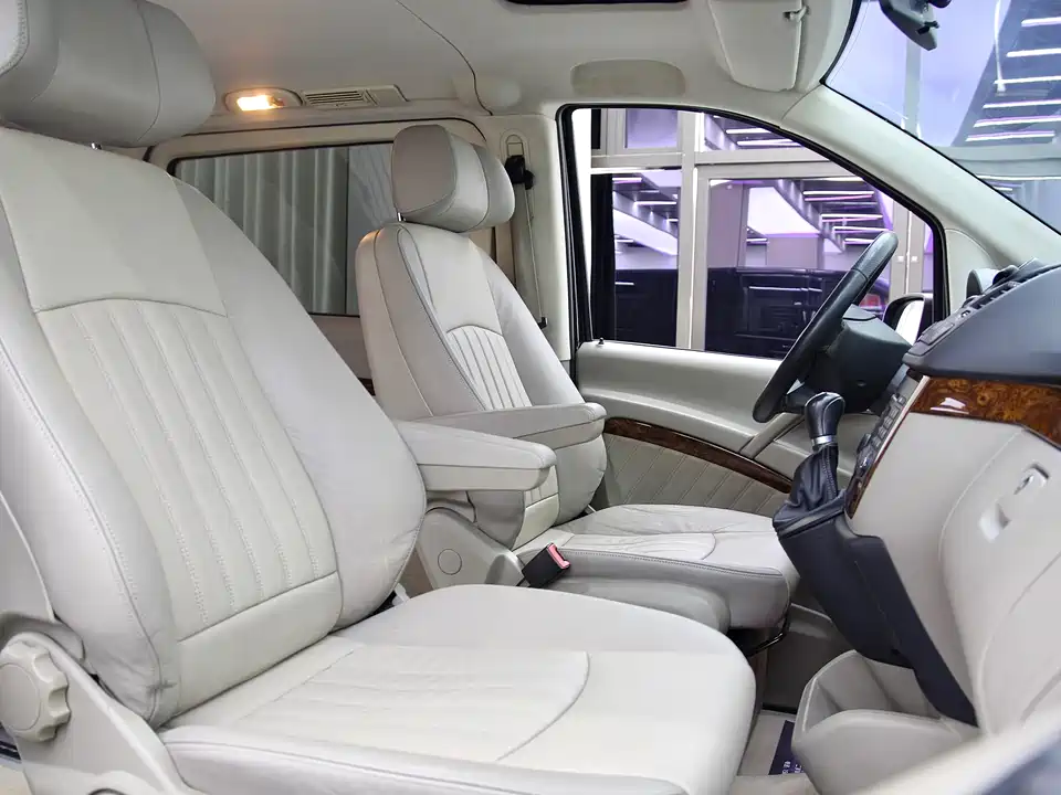 Mercedes-Benz Viano