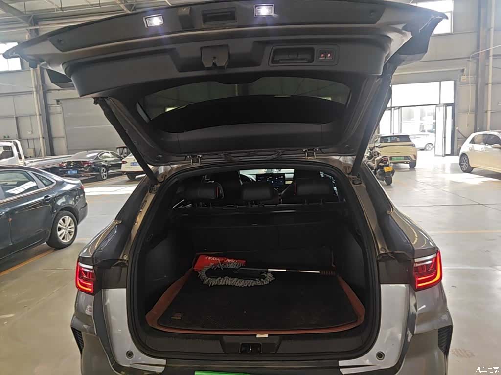 BYD Song, 2022 19