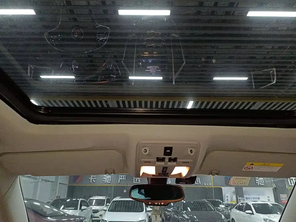 Cadillac SRX